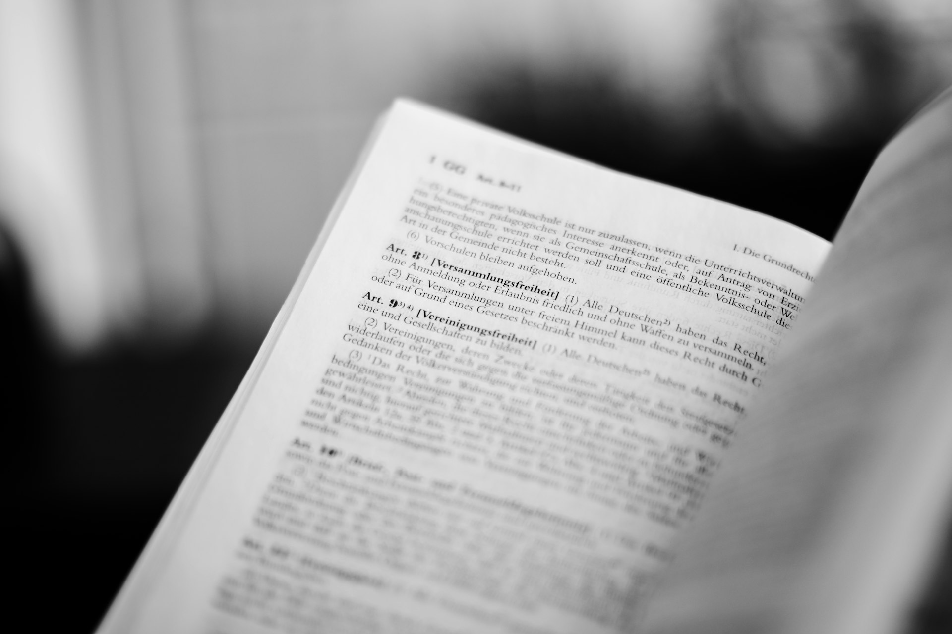 altText